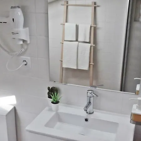 Loft Acolhedor Em Perto Do Santuario 아파트 *